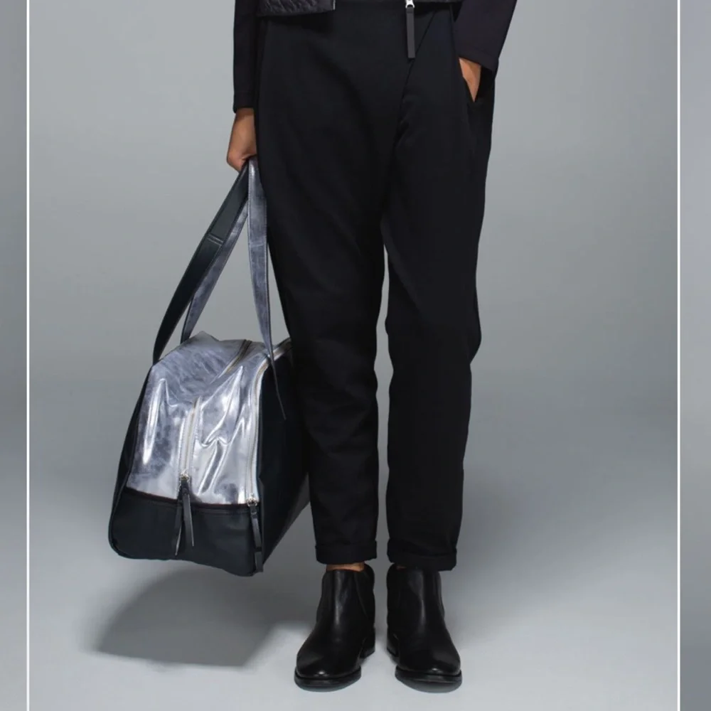 Lululemon Urban Sanctuary Bag - Black and Silver - Picture 4 of 16